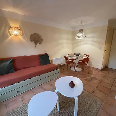 Apartment Sejour Piscine, Foret, Ocean A *